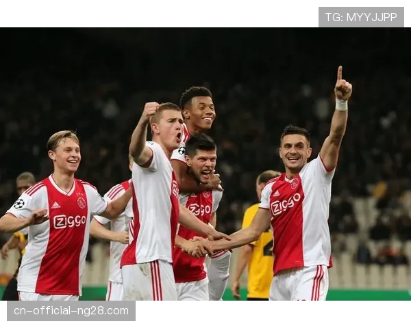 比利亚雷亚尔45球排名第三 进攻火力支撑欧冠资格竞争